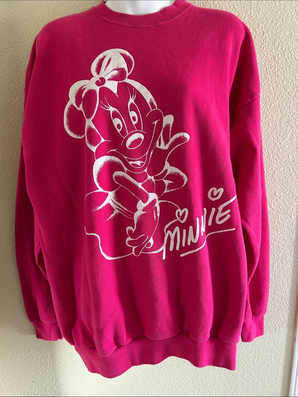Disney Women's Hot Pink Minnie 'Be Mine' Crewneck Sweatshirt